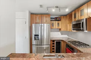 1720 Lake Shore Crest Dr, Reston, VA 20190 - Photo 7