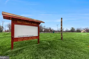 2905 Bleeker St, Fairfax, VA 22031 - Photo 25