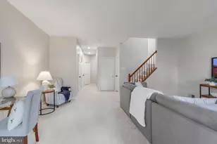 2526 James Monroe Cir, Herndon, VA 20171 - Photo 29