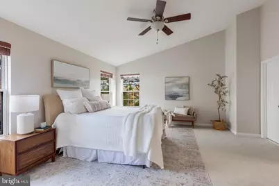 2526 James Monroe Circle, Herndon, VA 20171 - Photo 17