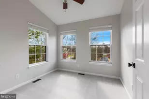 2526 James Monroe Cir, Herndon, VA 20171 - Photo 21