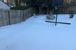 9207 Hunting Pines Pl, Fairfax, VA 22032 - Photo 3