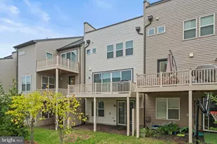 14303 Yesler Ave, Chantilly, VA 20151 - Photo 37