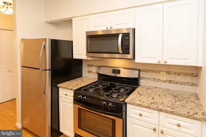 2204 Westcourt Lane #210, Herndon, VA 20170 - Photo 5