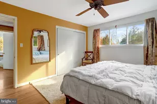 8904 Camfield Dr, Alexandria, VA 22308 - Photo 15