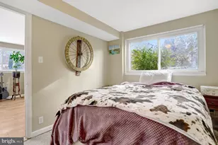 8904 Camfield Dr, Alexandria, VA 22308 - Photo 21