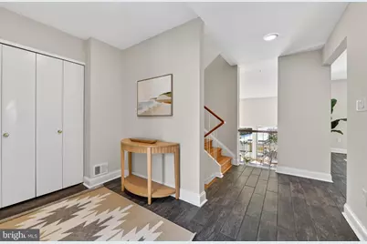 11560 Links Drive, Reston, VA 20190 - Photo 3