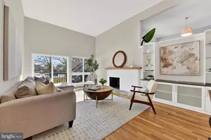 11560 Links Dr, Reston, VA 20190 - Photo 13