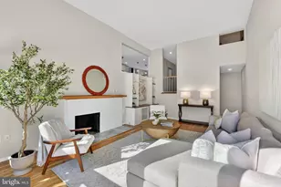 11560 Links Dr, Reston, VA 20190 - Photo 1