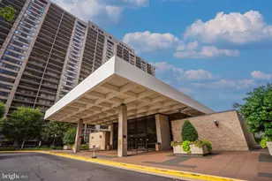 3705 S George Mason Dr, Falls Church, VA 22041 - Photo 1