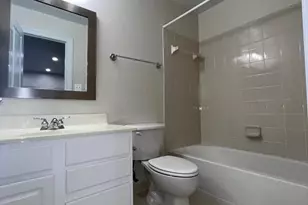 5989 Meadow Brook Dr, Burke, VA 22015 - Photo 9