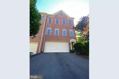 5989 Meadow Brook Drive, Burke, VA 22015 - Photo 1