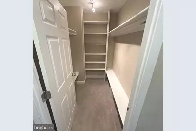 6641 Wakefield Drive #219, Alexandria, VA 22307 - Photo 9