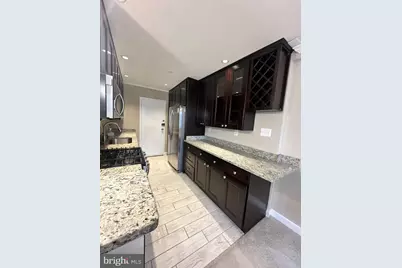 6641 Wakefield Drive #219, Alexandria, VA 22307 - Photo 5