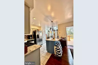 6046 Joust Lane, Alexandria, VA 22315 - Photo 5