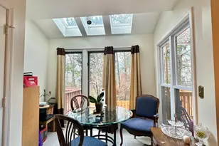 6046 Joust Ln, Alexandria, VA 22315 - Photo 9