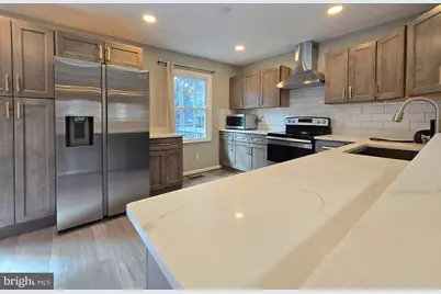 9623 Scotch Haven Drive, Vienna, VA 22181 - Photo 3