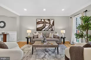 9623 Scotch Haven Dr, Vienna, VA 22181 - Photo 9