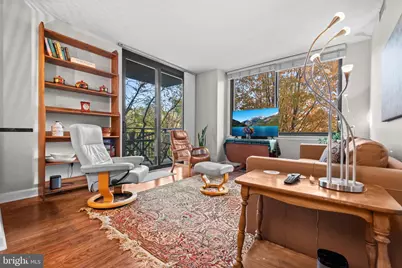 2451 Midtown Avenue #203, Alexandria, VA 22303 - Photo 7