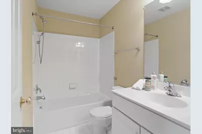 2501 Bronze Stone Place, Herndon, VA 20171 - Photo 37