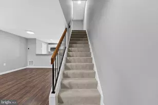 4375 Pembrook Village Dr, Alexandria, VA 22309 - Photo 21