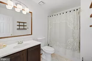 4700 Warm Hearth Cir, Fairfax, VA 22033 - Photo 7