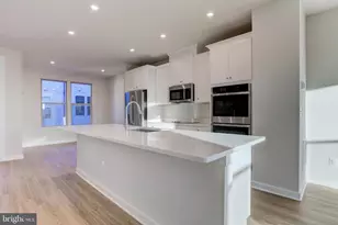 13166 Arches Rd, Herndon, VA 20170 - Photo 5