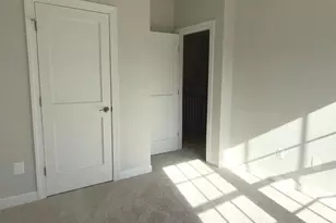 8036 Trevor Pl, Vienna, VA 22182 - Photo 33