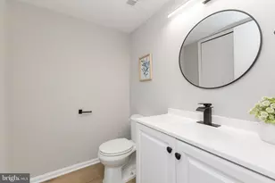 2777 Grovemore Ln, Vienna, VA 22180 - Photo 13