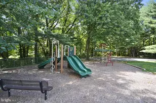 2777 Grovemore Ln, Vienna, VA 22180 - Photo 27