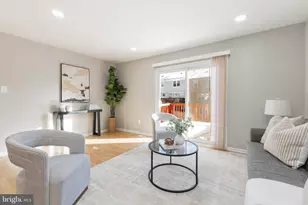 2777 Grovemore Ln, Vienna, VA 22180 - Photo 11