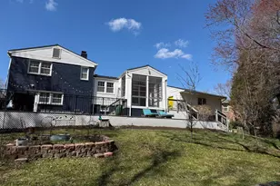 1907 Shannon Ct, Alexandria, VA 22306 - Photo 7