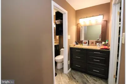 8019 Agin Court, McLean, VA 22102 - Photo 21