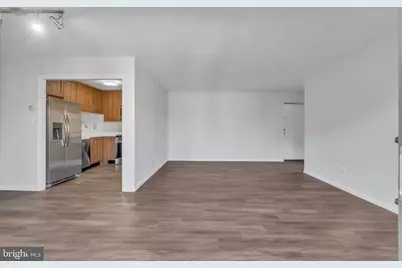 6141 Leesburg Pike #504, Falls Church, VA 22041 - Photo 11