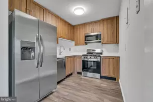 6141 Leesburg Pike, Falls Church, VA 22041 - Photo 13