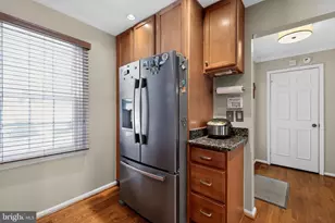 5868 Langton Dr, Alexandria, VA 22310 - Photo 5