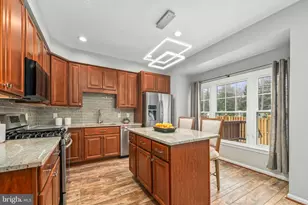 1202 Weatherstone Ct, Reston, VA 20194 - Photo 11