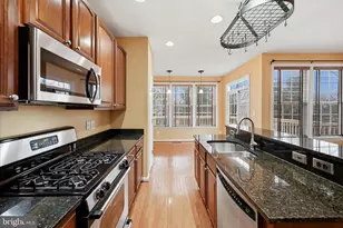 9632 Potters Hill Cir, Lorton, VA 22079 - Photo 23