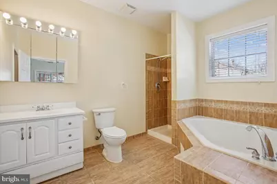 7118 Vermillion Place, Annandale, VA 22003 - Photo 19