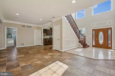 7118 Vermillion Place, Annandale, VA 22003 - Photo 3