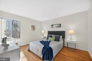 6077 Hollow Hill Ln, Springfield, VA 22152 - Photo 21