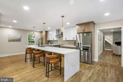 11603 Virgate Lane, Reston, VA 20191 - Photo 3