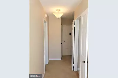 6800 Fleetwood Road #708, McLean, VA 22101 - Photo 3