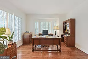 1832 Foxstone Dr, Vienna, VA 22182 - Photo 21