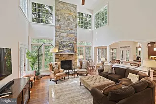 1832 Foxstone Dr, Vienna, VA 22182 - Photo 15