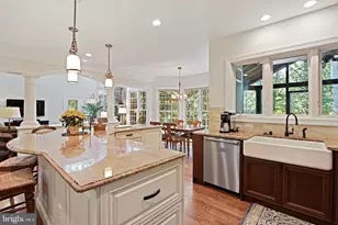 1832 Foxstone Dr, Vienna, VA 22182 - Photo 5