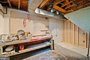 6451 Maplewood Dr, Falls Church, VA 22041 - Photo 21