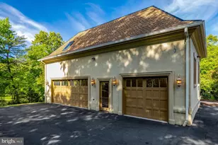 608 Kentland Dr, Great Falls, VA 22066 - Photo 95