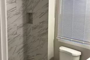 8626 Beekman Pl, Alexandria, VA 22309 - Photo 11