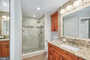 10222 Steamboat Landing Ln, Burke, VA 22015 - Photo 59